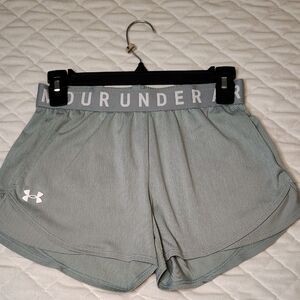 Under Armour Women's Gray Athletic Shorts Size XS